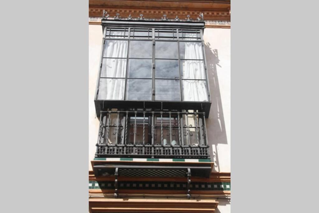 Apartamento Alfareria Seville Ngoại thất bức ảnh