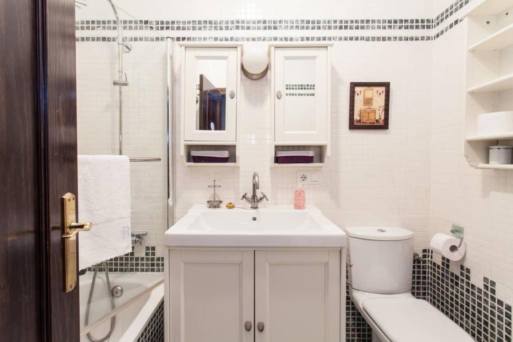 Apartamento Alfareria Seville Ngoại thất bức ảnh