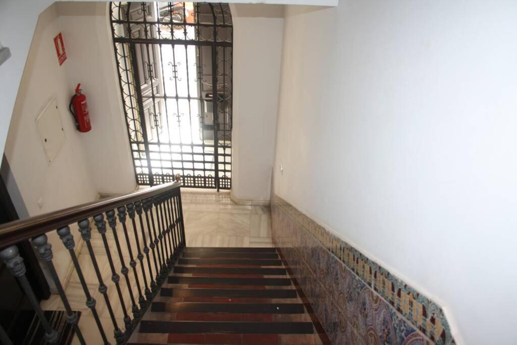 Apartamento Alfareria Seville Ngoại thất bức ảnh